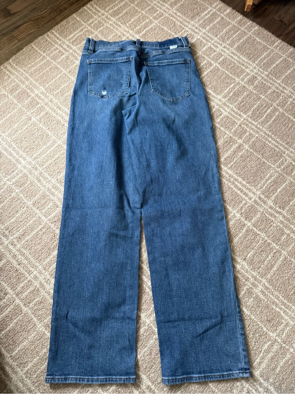 Women's Straight-Leg Jeans in Dark Blue